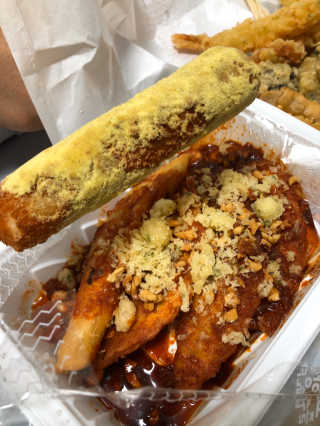 죠스떡볶이 [죠스푸드] 짜빠떡볶이+떡또그+범벅만두 신메뉴 3종 — 4점을 준 리뷰어가 2020년 4월 올린 사용 사진