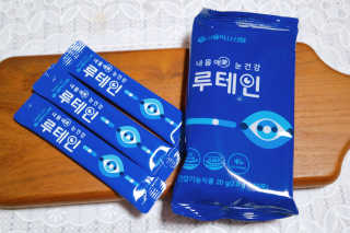 서울약사신협_내몸애눈건강루테인_2g x 50포 — 5점을 준 리뷰어가 2020년 4월 올린 사용 사진