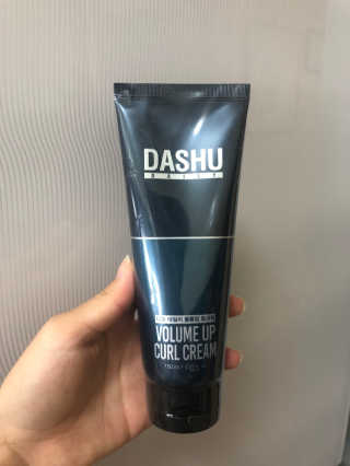 다슈코리아 다슈 데일리 볼륨 업 컬크림 150ml — 5점을 준 리뷰어가 2020년 10월 올린 사용 사진