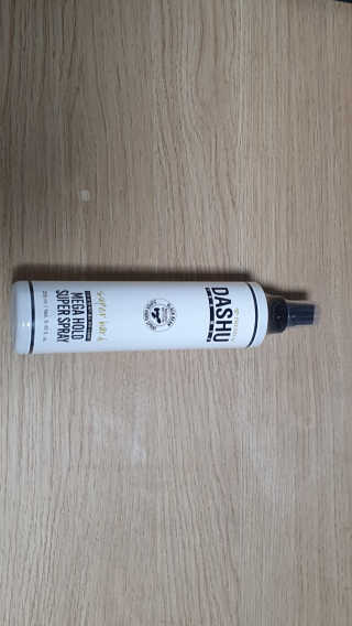 다슈코리아 다슈 포 맨 프리미엄 메가 홀드 슈퍼 스프레이 250ml — 5점을 준 리뷰어가 2020년 12월 올린 사용 사진