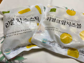 가치식탁 리얼치즈스틱, 리얼크림치즈볼 — 5점을 준 리뷰어가 2020년 8월 올린 사용 사진
