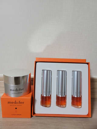 메디페르 [ 1+1 ] 루테인앰플세트 1개 + 루테인크림 50ml 1개 — 5점을 준 리뷰어가 2020년 11월 올린 사용 사진