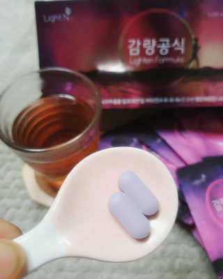 [감량공식] 다이어트 건강기능식품 신규 캠페인 — 5점을 준 리뷰어가 2020년 4월 올린 사용 사진