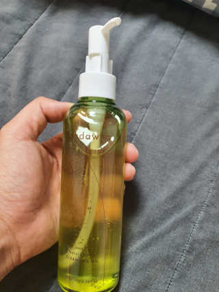 스킨큐어 산다화 순한 클렌징 동백 오일 200ml — 5점을 준 리뷰어가 2020년 5월 올린 사용 사진