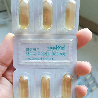 JW중외제약 마이코드 알티지 오메가3 1000 mg — 5점을 준 리뷰어가 2020년 10월 올린 사용 사진