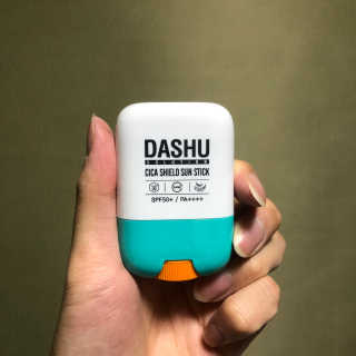 다슈코리아 다슈 솔루션 시카 쉴드 선스틱 — 5점을 준 리뷰어가 2020년 7월 올린 사용 사진