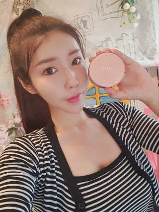 세렌디뷰티 레드 프로폴리스 하이 커버링 트리플 쿠션 — 5점을 준 리뷰어가 2020년 6월 올린 사용 사진