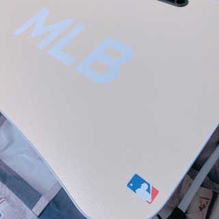MLB WATCH n LEISURE MLB 다용도 미니 테이블 — 4.5점을 준 리뷰어가 2020년 7월 올린 사용 사진