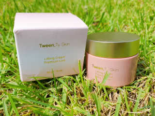 Tween.Ty Skin 트웬티스킨 리프팅 크림 프리미엄 라인 — 5점을 준 리뷰어가 2020년 9월 올린 사용 사진
