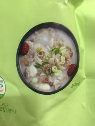 한촌몰 설렁탕집 가마솥 도가니탕 350g x 2팩 — 4점을 준 리뷰어가 2020년 8월 올린 사용 사진