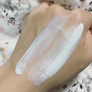 [후르디아] 혼합자차 선 에센스+톤업 선크림 2종 — 5점을 준 리뷰어가 2020년 5월 올린 사용 사진