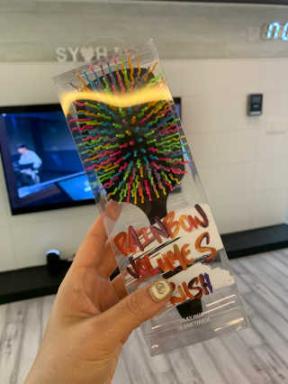 아이캔디 레인보우 볼륨S 패들 브러쉬 — 5점을 준 리뷰어가 2020년 11월 올린 사용 사진