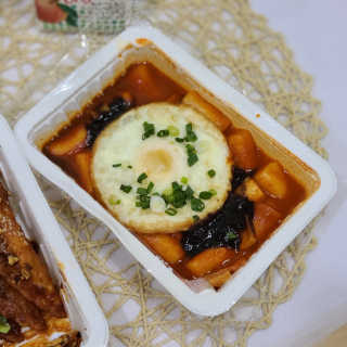 죠스떡볶이 [죠스푸드] 짜빠떡볶이+떡또그+범벅만두 신메뉴 3종 — 5점을 준 리뷰어가 2020년 4월 올린 사용 사진