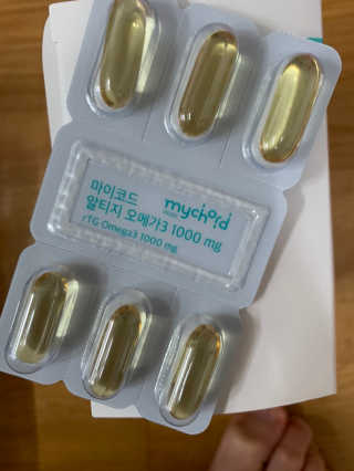 JW중외제약 마이코드 알티지 오메가3 1000 mg — 5점을 준 리뷰어가 2020년 9월 올린 사용 사진