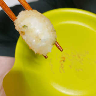 가치식탁 리얼치즈스틱, 리얼크림치즈볼 — 5점을 준 리뷰어가 2020년 8월 올린 사용 사진