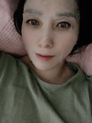 비피도랩 프로클리닉 폴루션에이징 프로텍트 마스크 — 5점을 준 리뷰어가 2020년 8월 올린 사용 사진