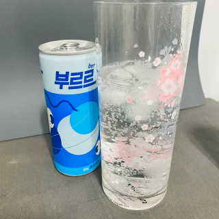 [칼로리 걱정 NO 제로칼로리 탄산음료]  부담없이 즐기는 부르르Brrr~~ 제로 사이다 — 4.5점을 준 리뷰어가 2020년 12월 올린 사용 사진