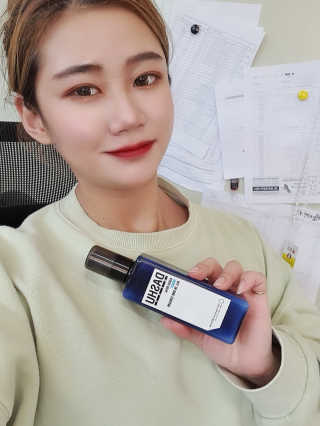 다슈코리아 다슈 맨즈 아쿠아 리얼 모이스트 올인원 크림 153ml — 5점을 준 리뷰어가 2020년 11월 올린 사용 사진