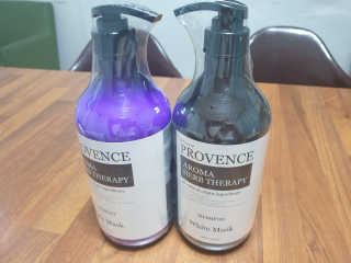 프로방스 화이트머스크 퍼퓸 샴푸 1000ml 업그레이드 — 5점을 준 리뷰어가 2020년 8월 올린 사용 사진