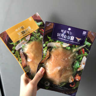 바로 먹는 아침 실온보관 닭가슴살 6종 — 5점을 준 리뷰어가 2020년 10월 올린 사용 사진