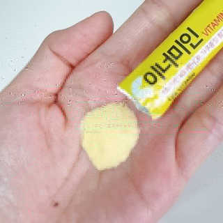 이너미인 VITAMIN-C 700 — 4.5점을 준 리뷰어가 2020년 10월 올린 사용 사진