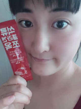 조은약초 석류콜라겐 석류즙 석류쪼옥 젤리 스틱 15포 x 20g — 5점을 준 리뷰어가 2020년 8월 올린 사용 사진