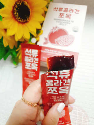 조은약초 석류콜라겐 석류즙 석류쪼옥 젤리 스틱 15포 x 20g — 5점을 준 리뷰어가 2020년 7월 올린 사용 사진