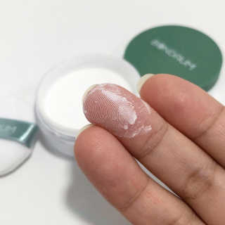 본다움 빠이빠이 세범 파우더 — 5점을 준 리뷰어가 2020년 7월 올린 사용 사진