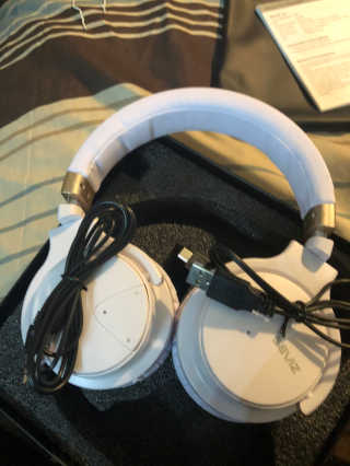 SEVIZ Bluetooth Headphones 10 3color — 5점을 준 리뷰어가 2020년 8월 올린 사용 사진