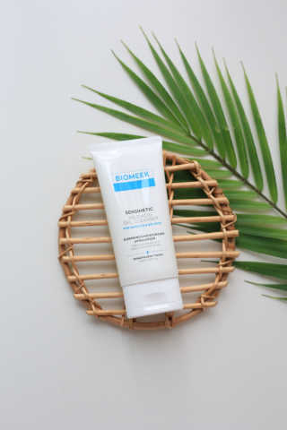 바이오믹 BIOMEEK SENSIMETIC MILD ACID CLEANSER — 5점을 준 리뷰어가 2020년 7월 올린 사용 사진