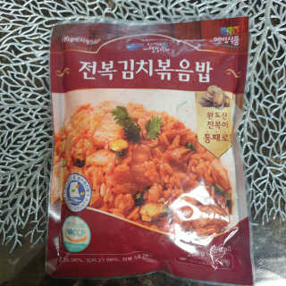 바다는다웰빙이다 전복해물볶음밥/전복김치볶음밥 250g-4봉지 — 5점을 준 리뷰어가 2020년 9월 올린 사용 사진