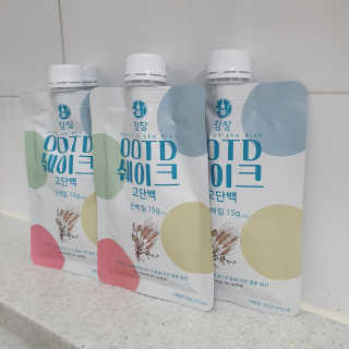 [꾸콤] 참참 OOTD쉐이크 고단백 일주일세트 50g x 5 — 5점을 준 리뷰어가 2020년 11월 올린 사용 사진