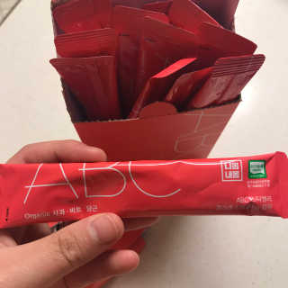이너뷰티템, 니몸내몸 ABC 콜라겐 젤리스틱 14포 — 4점을 준 리뷰어가 2020년 11월 올린 사용 사진