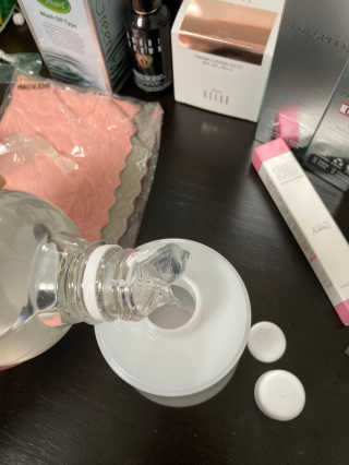 안도 굿티스 자동손소독기+리필액+극세사천 포함 — 5점을 준 리뷰어가 2020년 9월 올린 사용 사진