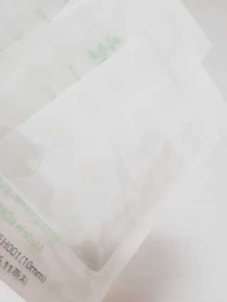 엘라밴드 하이드로 도트 스팟패치 12mm, 티트리 — 5점을 준 리뷰어가 2020년 8월 올린 사용 사진