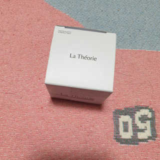 La Theorie Hydrating Ingredients | 하이드레이팅 인그레이디언츠 — 5점을 준 리뷰어가 2020년 5월 올린 사용 사진