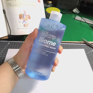 오드리앤영 마이크로바이옴 클렌징 워터 400ml — 5점을 준 리뷰어가 2020년 11월 올린 사용 사진