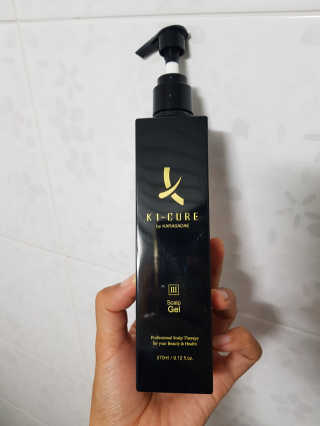 [두피헤어 트리트먼트] 케이원큐어 스켈프 젤 270ml — 4.5점을 준 리뷰어가 2020년 10월 올린 사용 사진