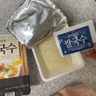 [네이처빌] 우리쌀로 만든 글루텐프리 컵쌀국수 — 5점을 준 리뷰어가 2020년 7월 올린 사용 사진