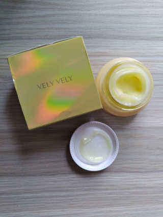 VELY VELY Water Glow Balm — 5점을 준 리뷰어가 2020년 12월 올린 사용 사진
