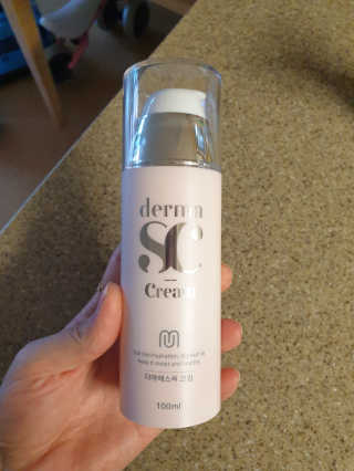 derma SC-Cream 더마에스씨 크림 100ml — 5점을 준 리뷰어가 2020년 5월 올린 사용 사진