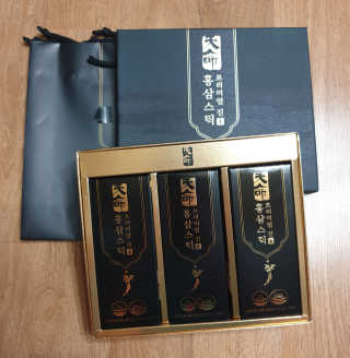 헬스업_천명진프리미엄홍삼스틱_10ml x 30포 — 5점을 준 리뷰어가 2020년 8월 올린 사용 사진