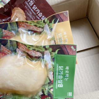 바로 먹는 아침 실온보관 닭가슴살 6종 — 3.5점을 준 리뷰어가 2020년 9월 올린 사용 사진