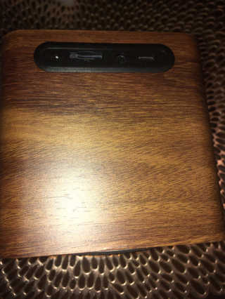 SEVIZ MINI10W 레트로 블루투스 스피커 — 4점을 준 리뷰어가 2020년 6월 올린 사용 사진
