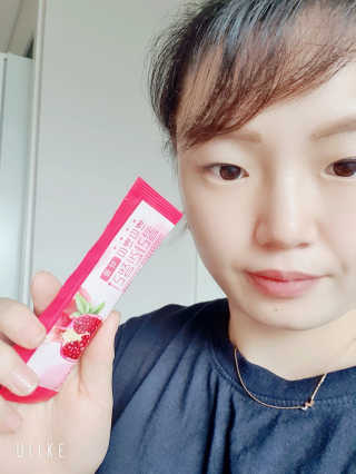헬스업_쁘띠쁘띠석류콜라겐젤리_20g x 14포 — 5점을 준 리뷰어가 2020년 9월 올린 사용 사진