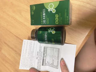 건강한약속 바른 바른 그린 프로폴리스 츄어블 — 4.5점을 준 리뷰어가 2020년 9월 올린 사용 사진