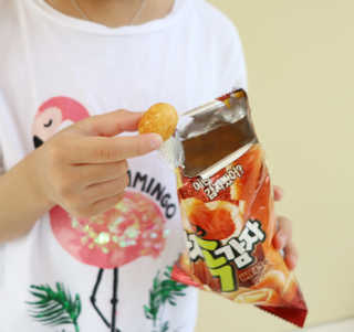 감자속감자 버터구이 알감자맛 16봉지 — 5점을 준 리뷰어가 2020년 6월 올린 사용 사진