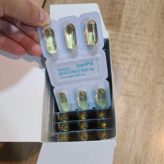JW중외제약 마이코드 알티지 오메가3 1000 mg — 5점을 준 리뷰어가 2020년 8월 올린 사용 사진
