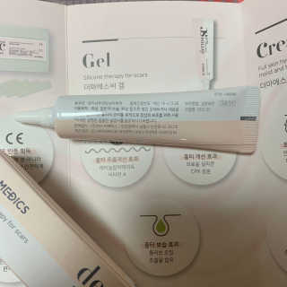 derma SC-Gel 더마에스씨 겔 20g — 5점을 준 리뷰어가 2020년 4월 올린 사용 사진