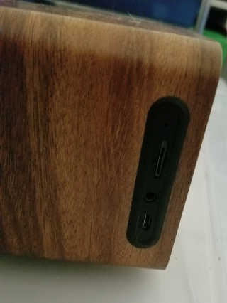 SEVIZ MINI10W 레트로 블루투스 스피커 — 5점을 준 리뷰어가 2020년 9월 올린 사용 사진